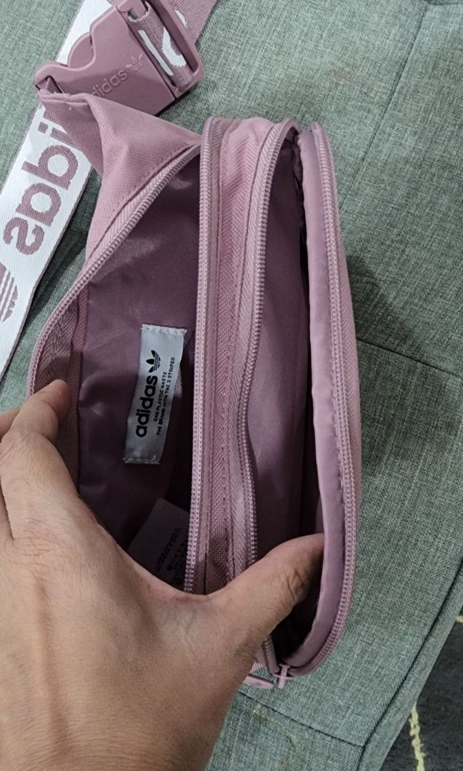 Adidas fanny pack discount pink