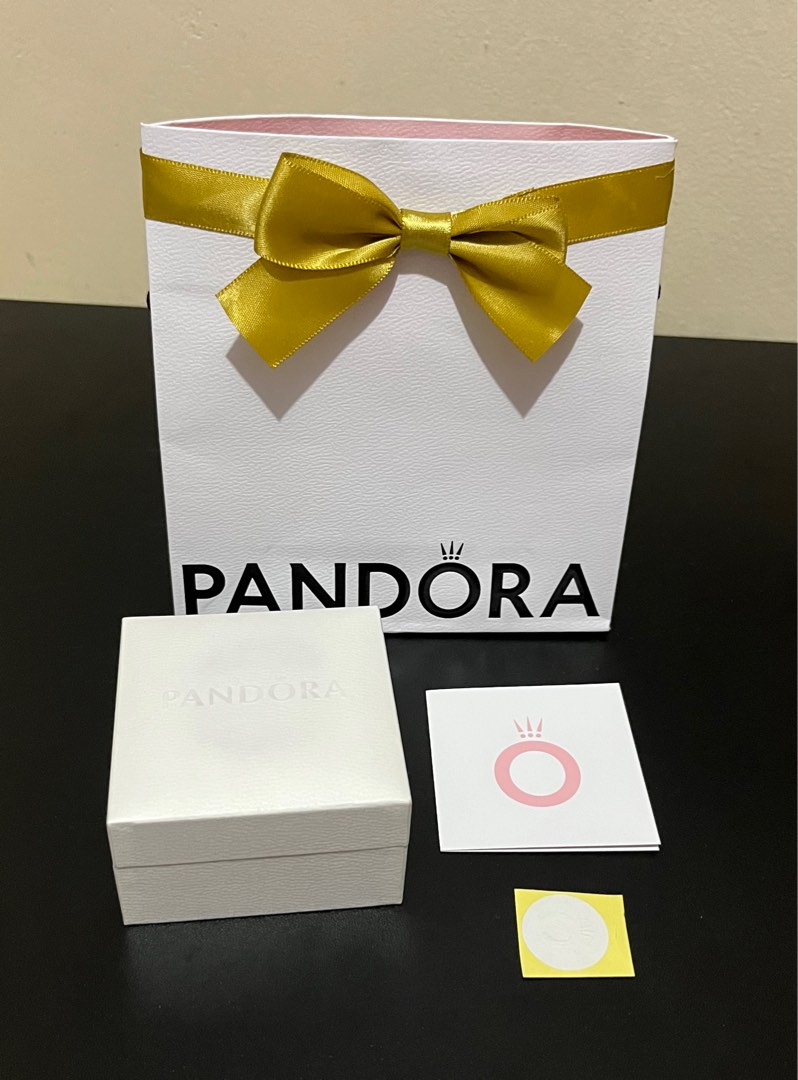 Pandora necklace box and gift set on Carousell