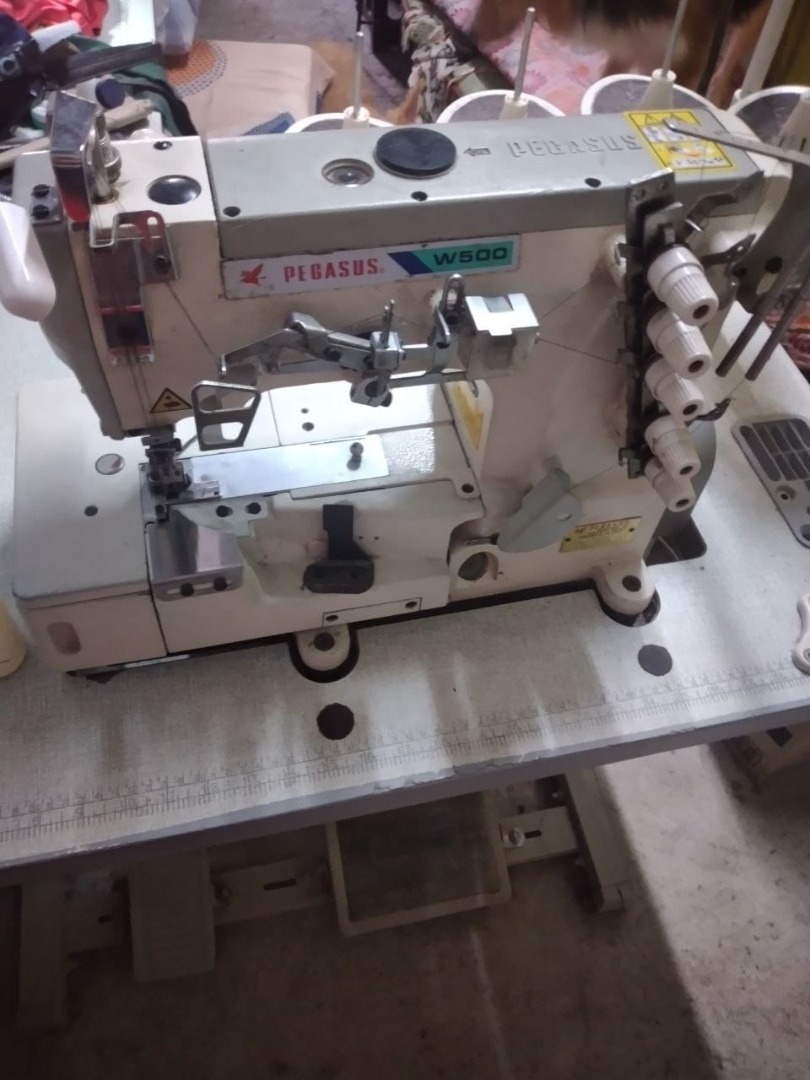Pegasus W500 Piping Sewing Machine, TV & Home Appliances, Other Home