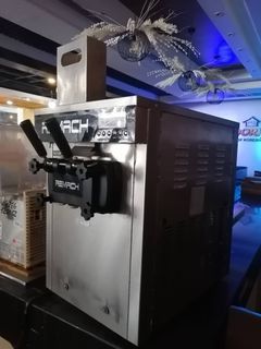 REMACH Tabletop Ice Cream Machine Secondhand with slight issue