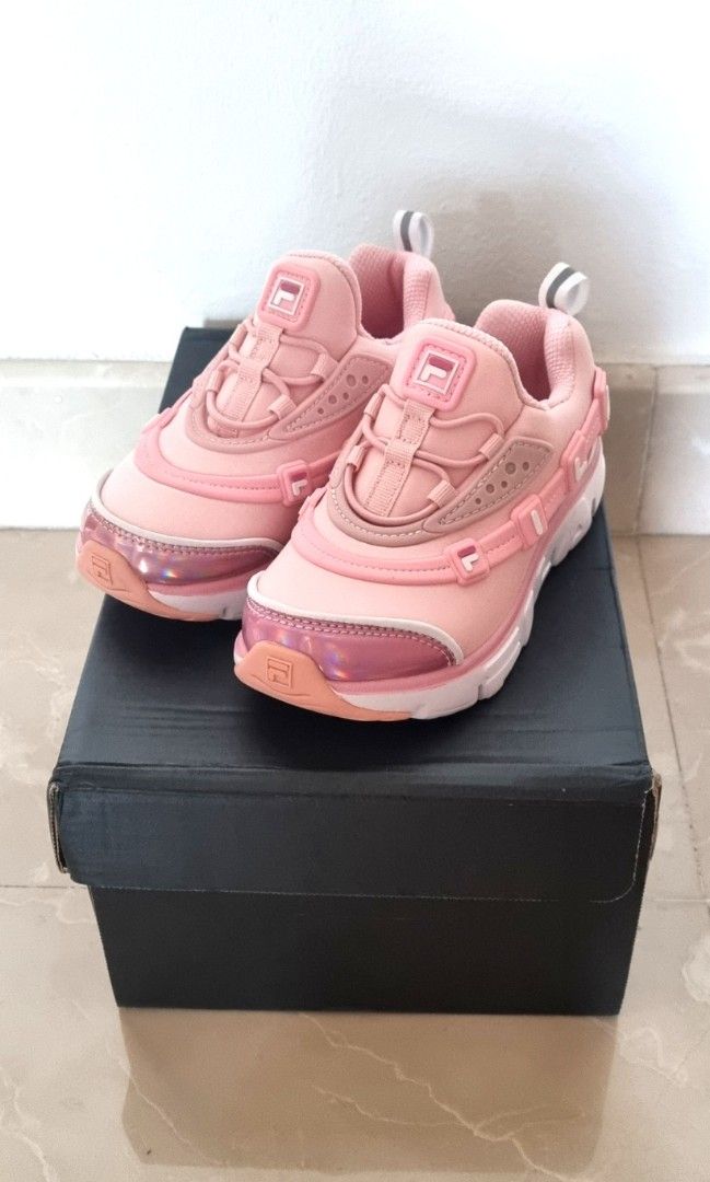 Girls pink fila outlet