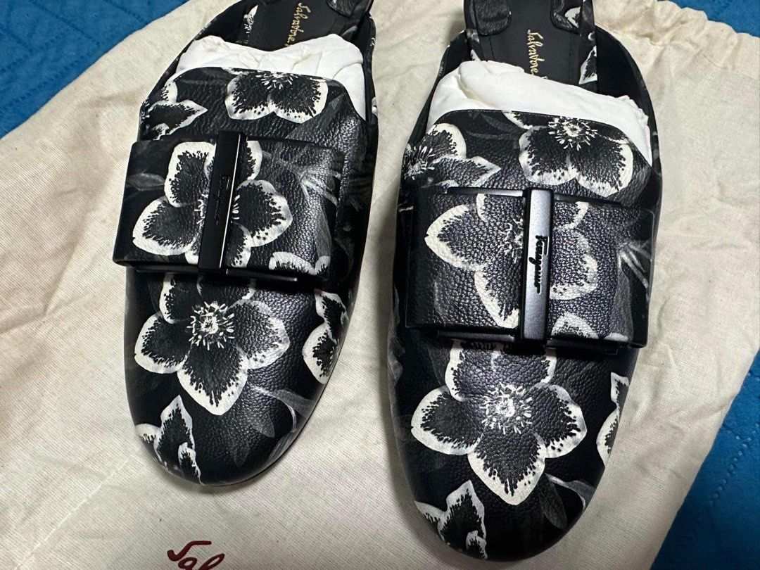 Salvatore ferragamo sciacca mules hot sale