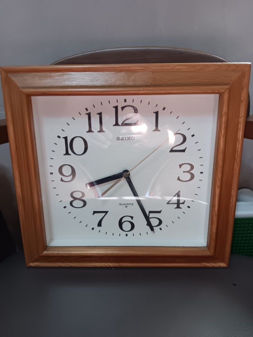 Seiko Quartz Wall Clock, Japan, Furniture & Home Living, Home Decor