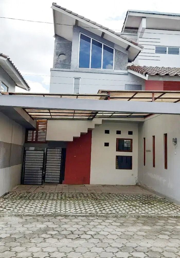 sewa_rumah_2_lantai_full_furni_1688541589_3eb06a43_progressive