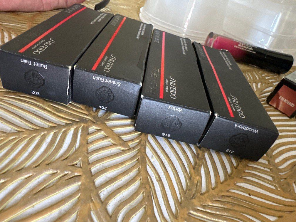 Shiseido Visionary Gel lipstick (Category: Makeup) located in Marikina City. Submitted by chummybub (Listing ID 1241228434, Image 3). Description: SRP 38 USD 💯 authentic from US Buy 1 for 1250 Get all 3 for 3000.