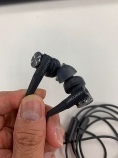 Sony MDR-XB55 Earphones, Audio, Earphones on Carousell