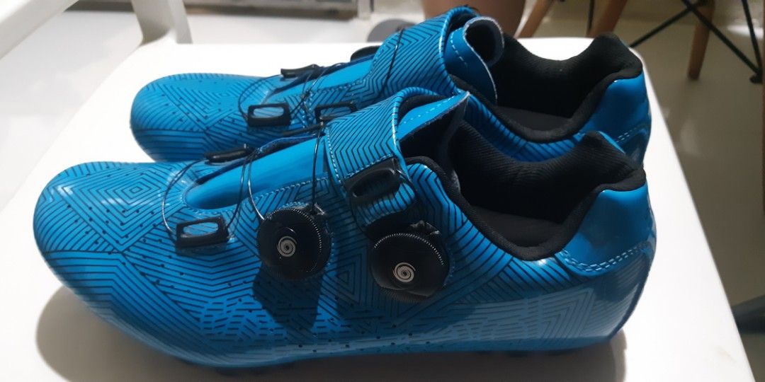 Speed cycling cleats size 41 mens (Category: Shoe inserts & accessories) located in Binan City. Submitted by osantkicks (Listing ID 1241319344, Image 2). Description: speed brand negotiable rfs: decluterring.