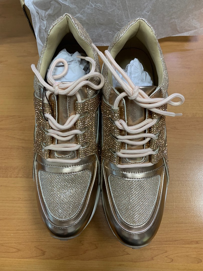 Steve madden 2025 coin wedge sneakers