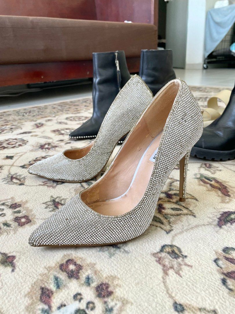 Steven Madden Heels Women s Fashion Footwear Heels on Carousell
