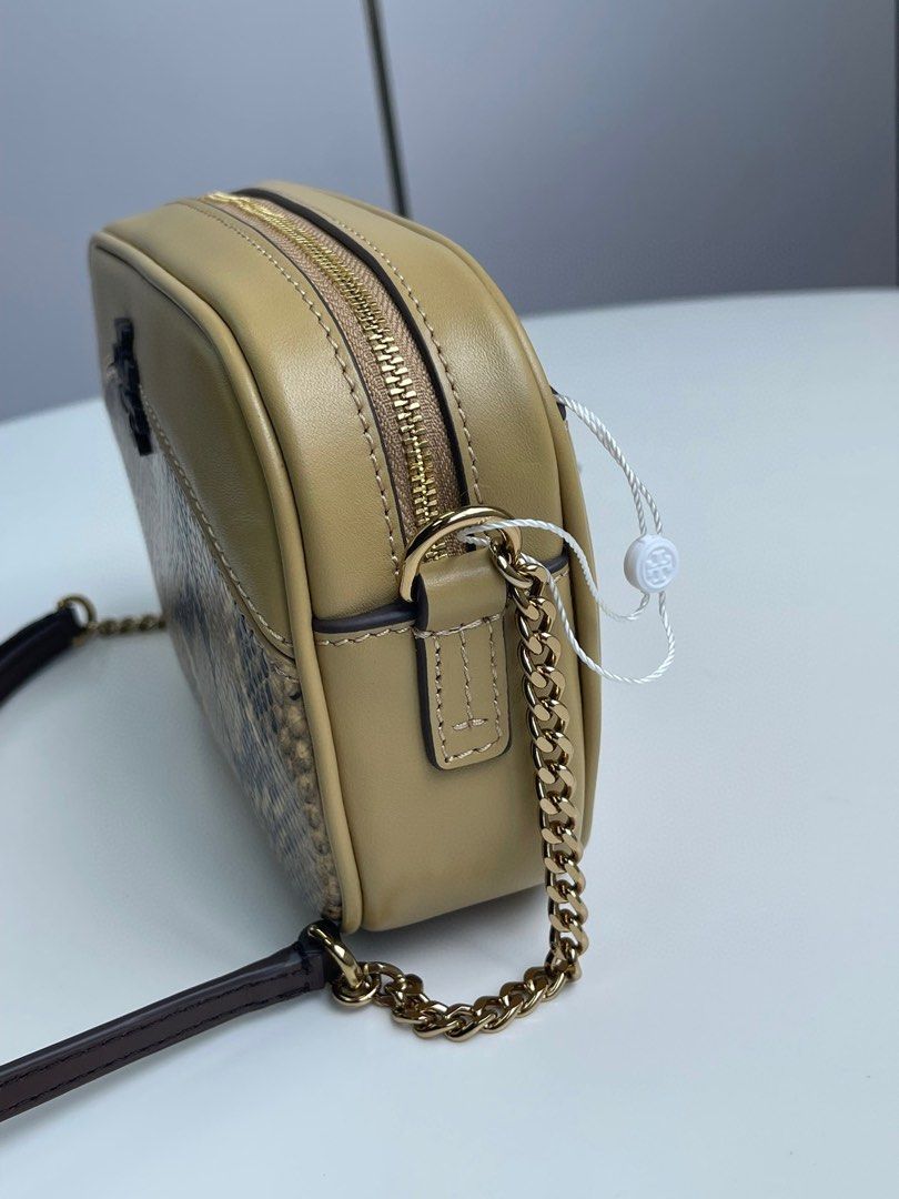 Tory burch s latest MCGRAW CAMERA BAG Women s Fashion Bags