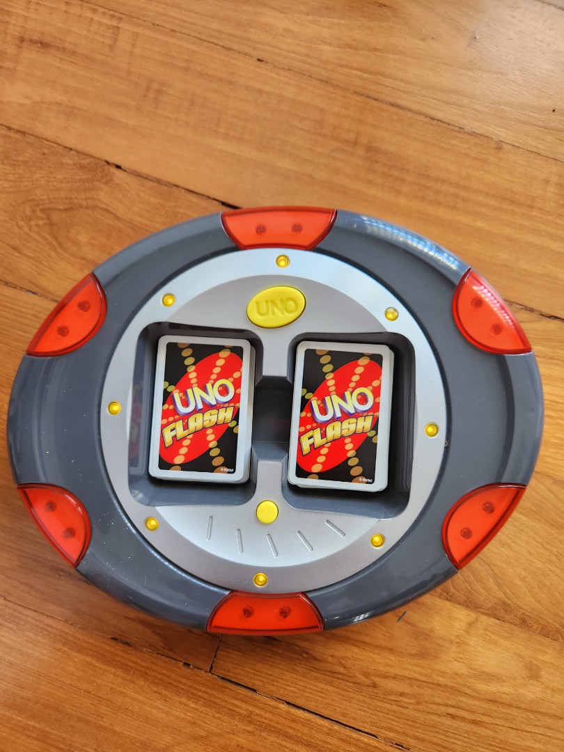 Uno Flash, Hobbies & Toys, Toys & Games on Carousell