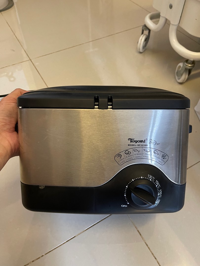 Used Toyomi Deep Fryer For Sale, TV & Home Appliances, Kitchen