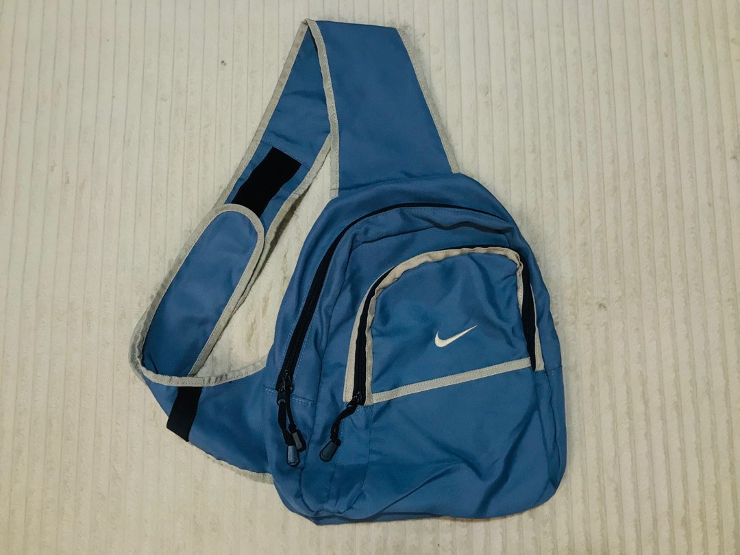VINTAGE NIKE CROSS BODY BAG LEGIT on Carousell