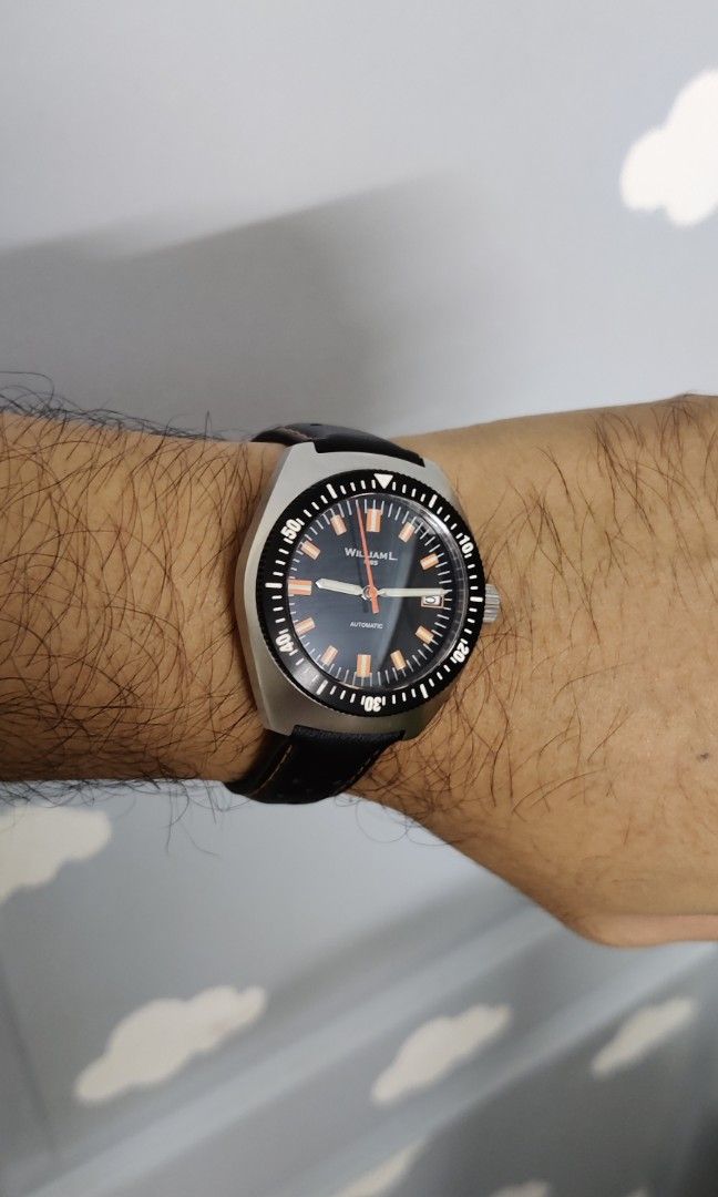 William l vintage store diver