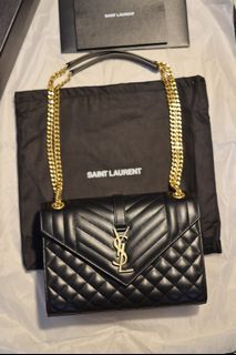 YSL Saint Laurent Envelope Medium Bag Black on Black, Luxury, Bags &  Wallets on Carousell