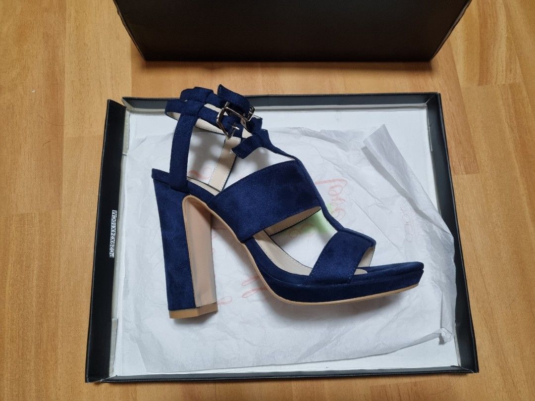 Chunky navy blue heels sale