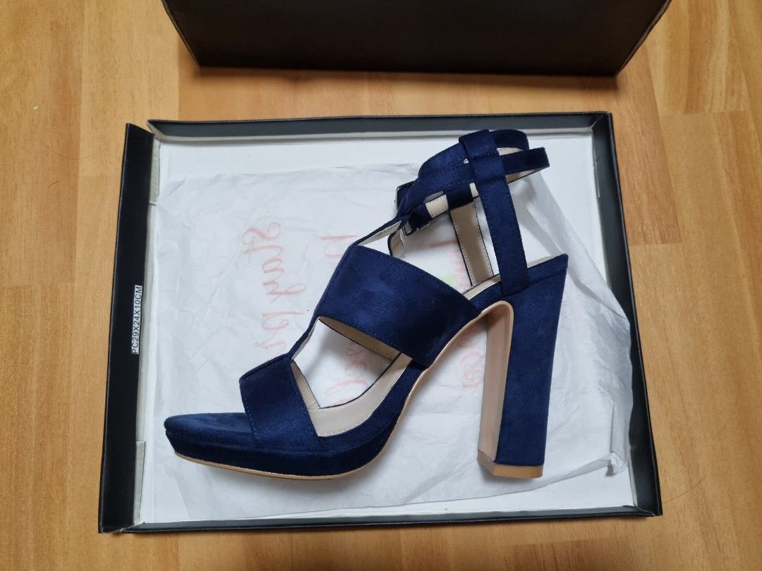 Chunky navy clearance blue heels