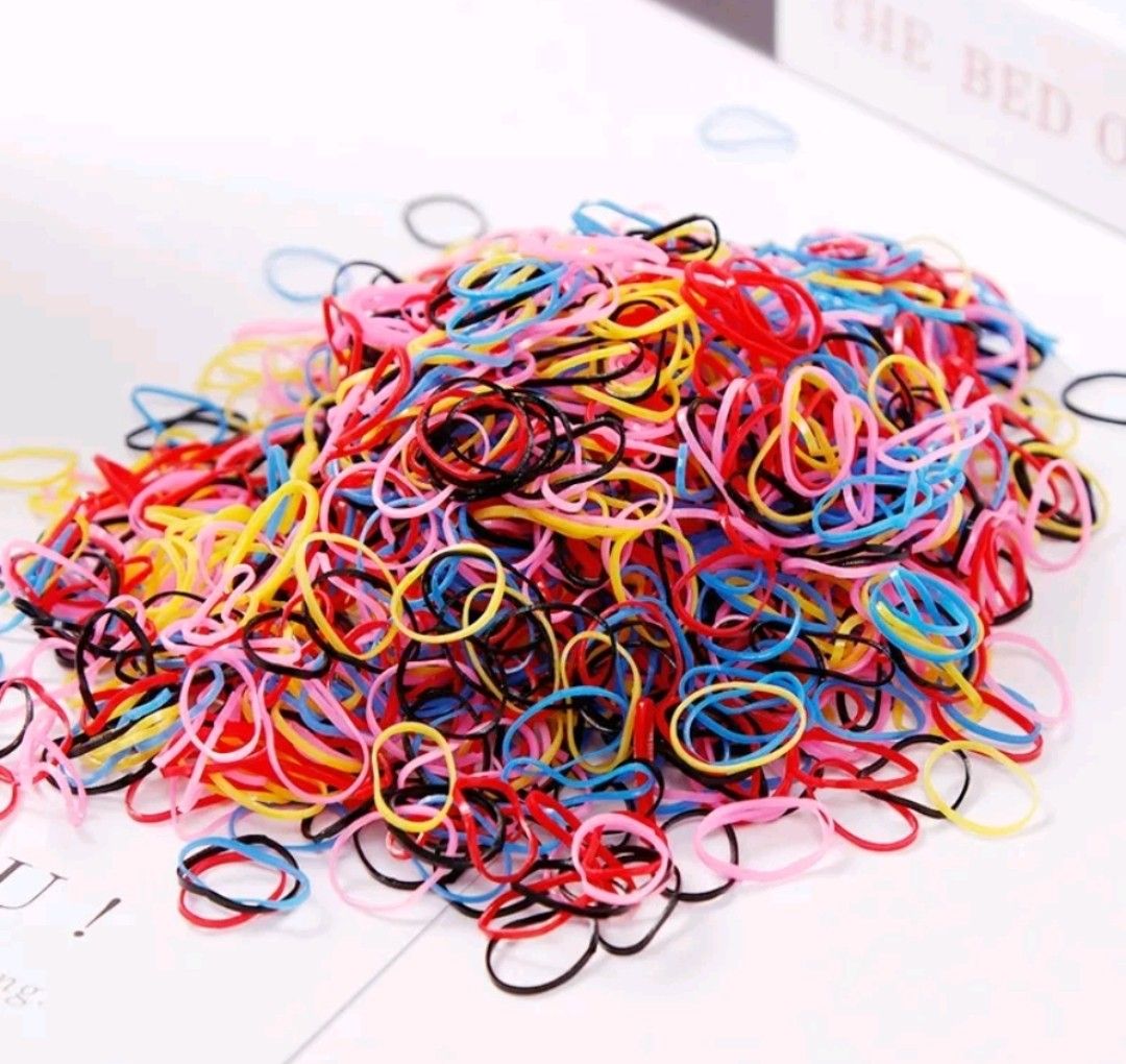 1000pcs Mini rubber bands hair ties kids, Women's Fashion, Watches