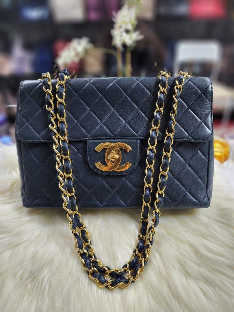 CHANEL Pre-Owned Classic Flap Jumbo Shoulder Bag - Farfetch