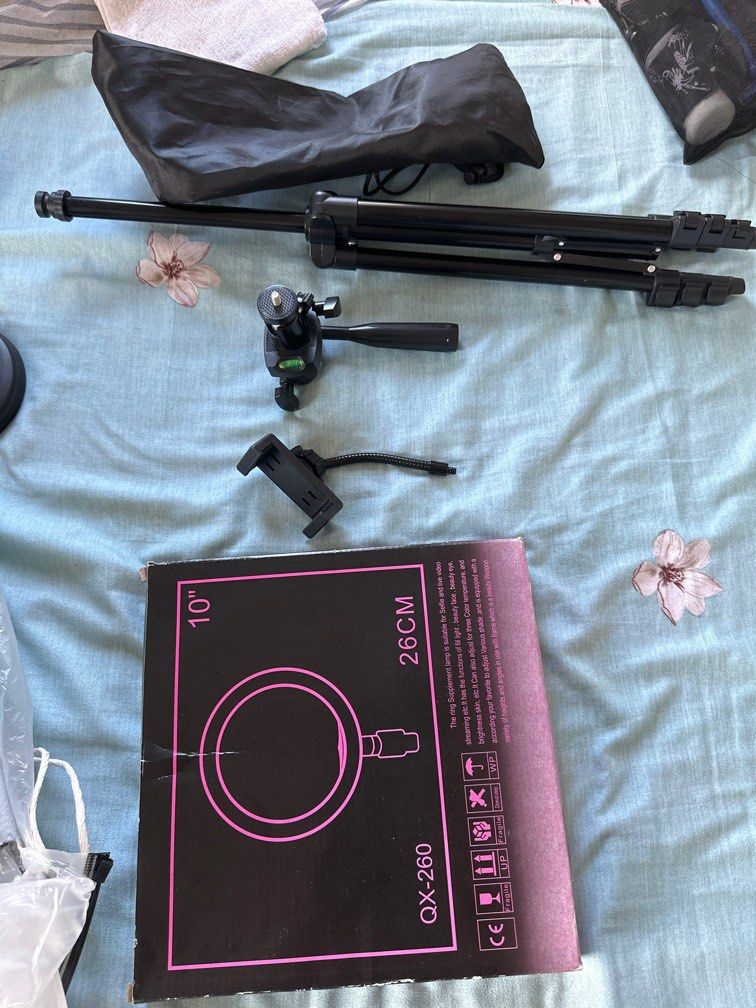 26cm Dimmable Ring Light with Stand (Category: Lighting & Studio Equipment) located in Bulacan. Submitted by mahimurathrift (Listing ID 1241460111, Image 1). Description: .