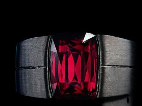 Red on sale black ring