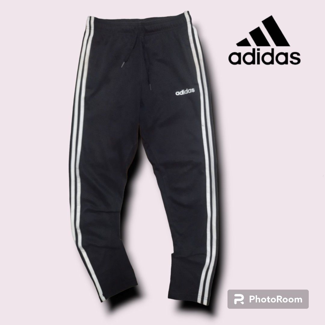 ADIDAS ESSENTIALS 3STRIPES TAPERED OPEN HEM PANTS, Men's Fashion