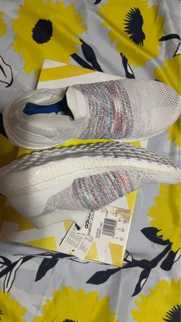 ultraboost laceless men