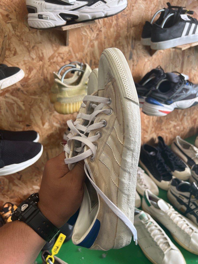 Adidas vantage