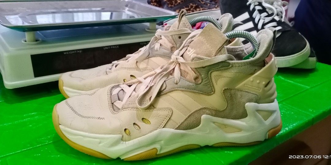 Yeezy 500 weight cheap