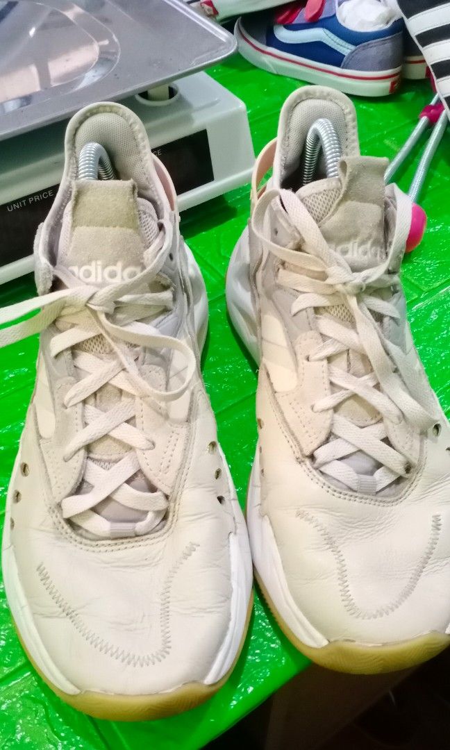 Yeezy 500 balenciaga sales