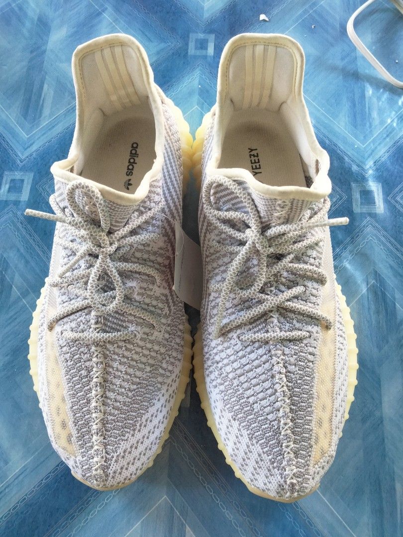 Adidas shoes clearance yeezy 350 000