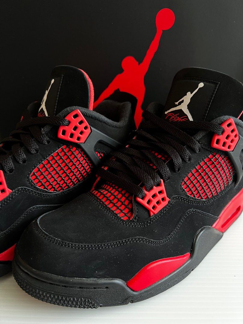 Air Jordan 4 Retro “Red Thunder”