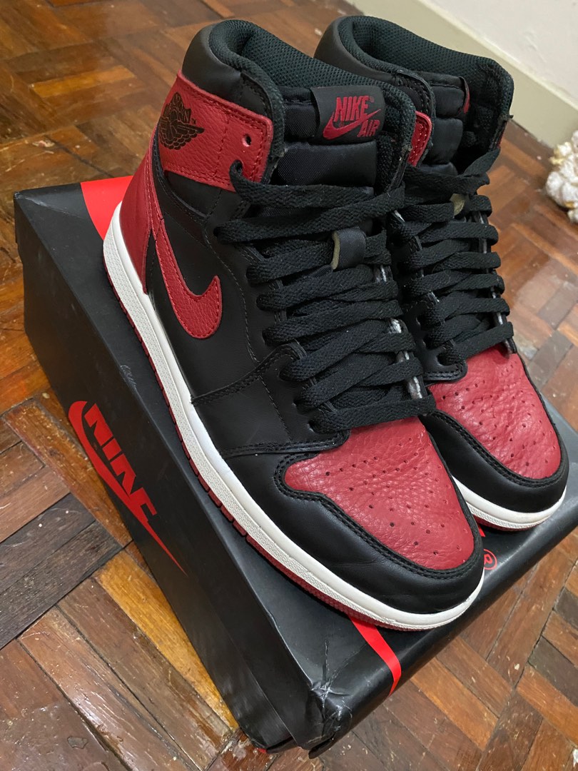 Aj1 bred banned deals