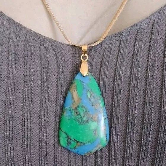Authentic Natural Semi Precious Rock Stone Big 50mm Pendant Jewelry Necklace