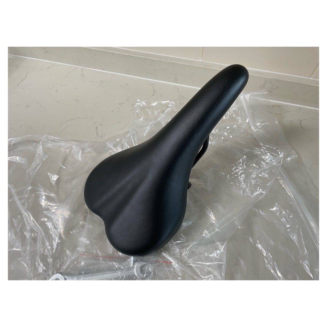 Bicycle Saddle (fits all bikes, Brompton etc.), Sports Equipment