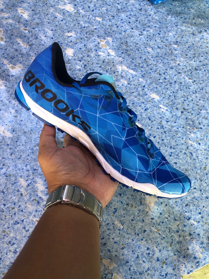 Brooks Mens Mach 16 Blue Spikes Athletic Running Shoes 26.5 cm Men s Fashion Footwear Sneakers on Carousell