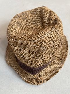 Bucket hat Rajut ala Lutfy One Piece.