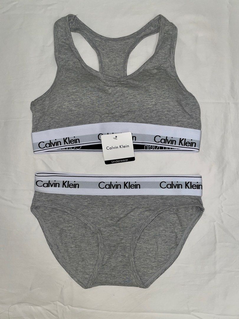 Calvin Klein Padded Bralette Set (Grey), Women's Fashion, New Undergarments  & Loungewear on Carousell