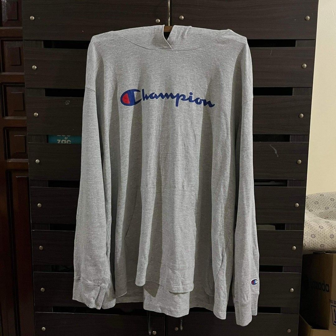 Champion sweater 2025 without hoodie jordan