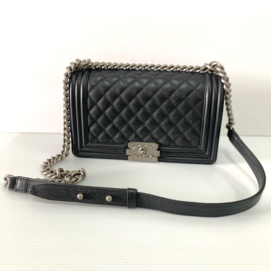 Chanel le boy bag top caviar leather