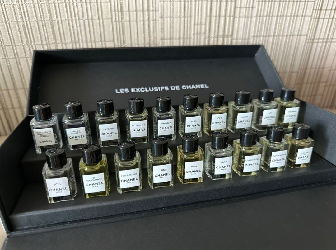 LES EXCLUSIFS DE CHANEL The Discovery Set by CHANEL at ORCHARD MILE