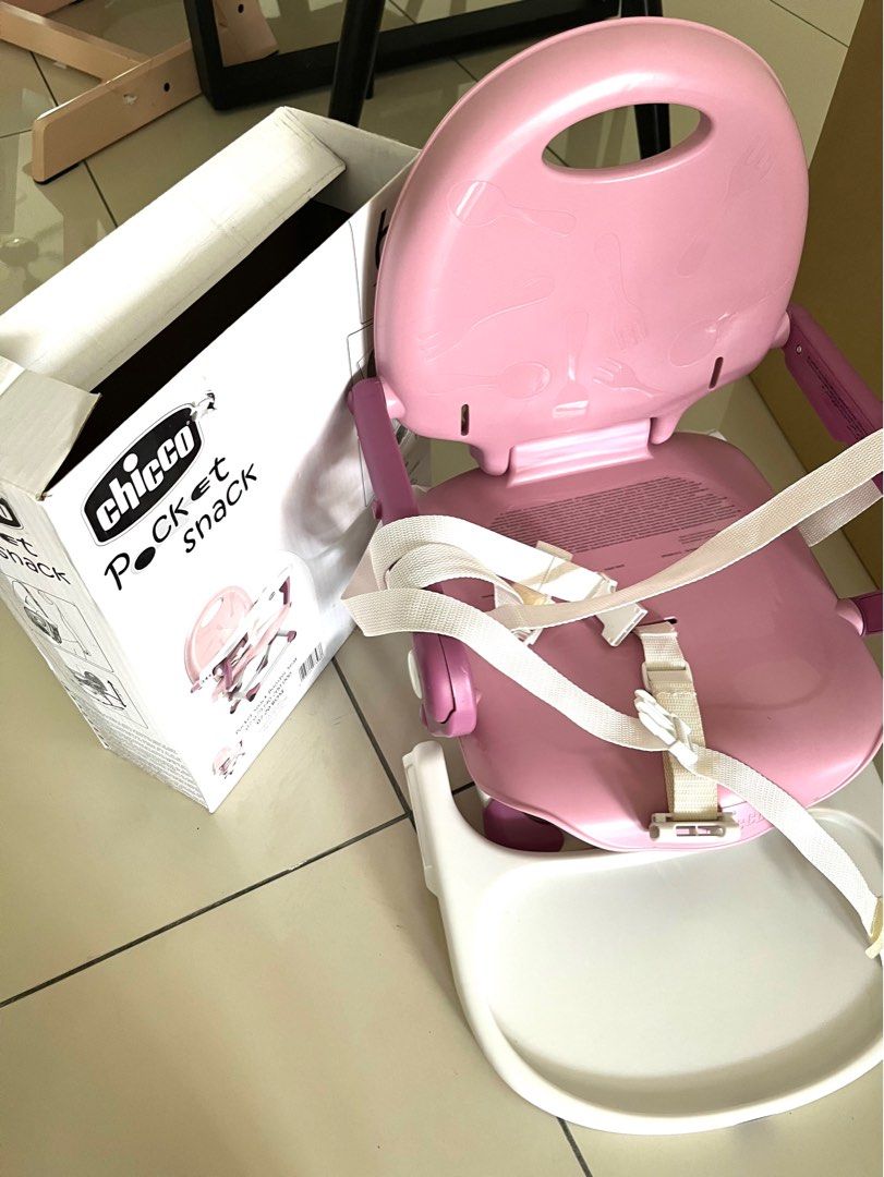 Chicco pocket snack hotsell booster seat pink