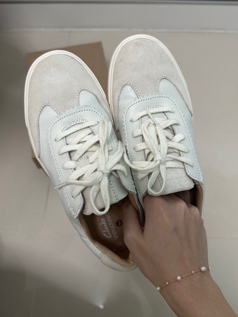Clarks white leather shoes outlet