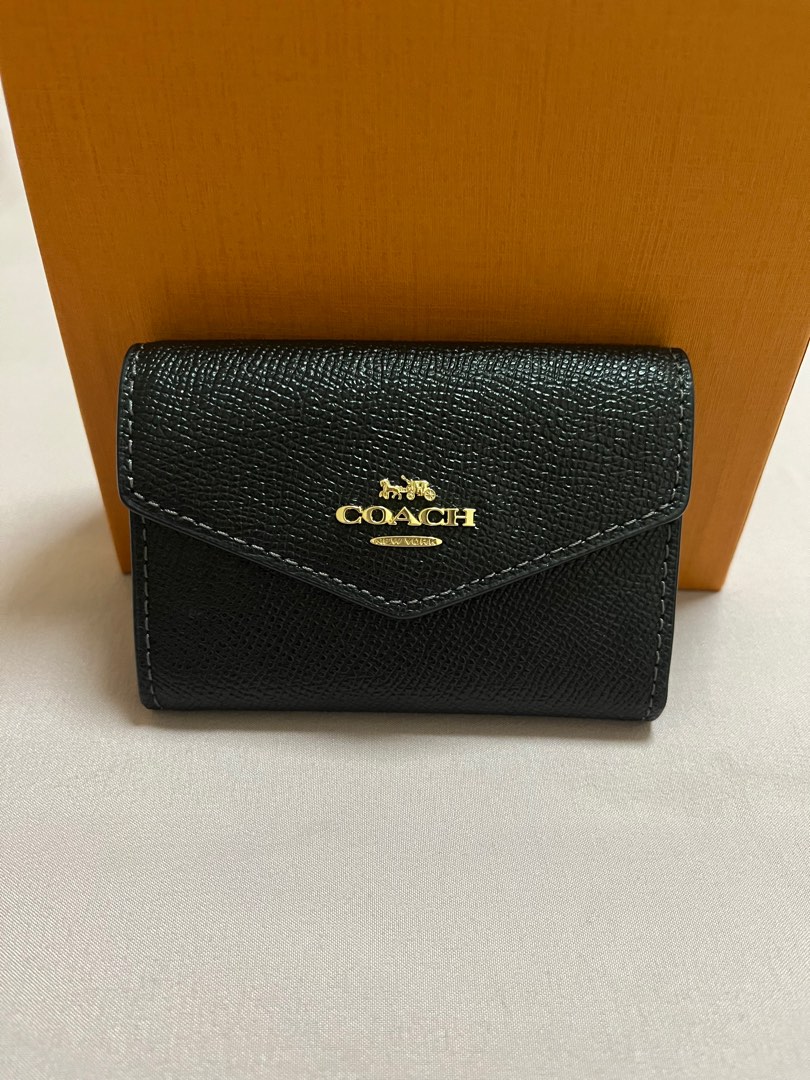 Coach cardholder, Women's Fashion, Bags & Wallets, Wallets & Card ...