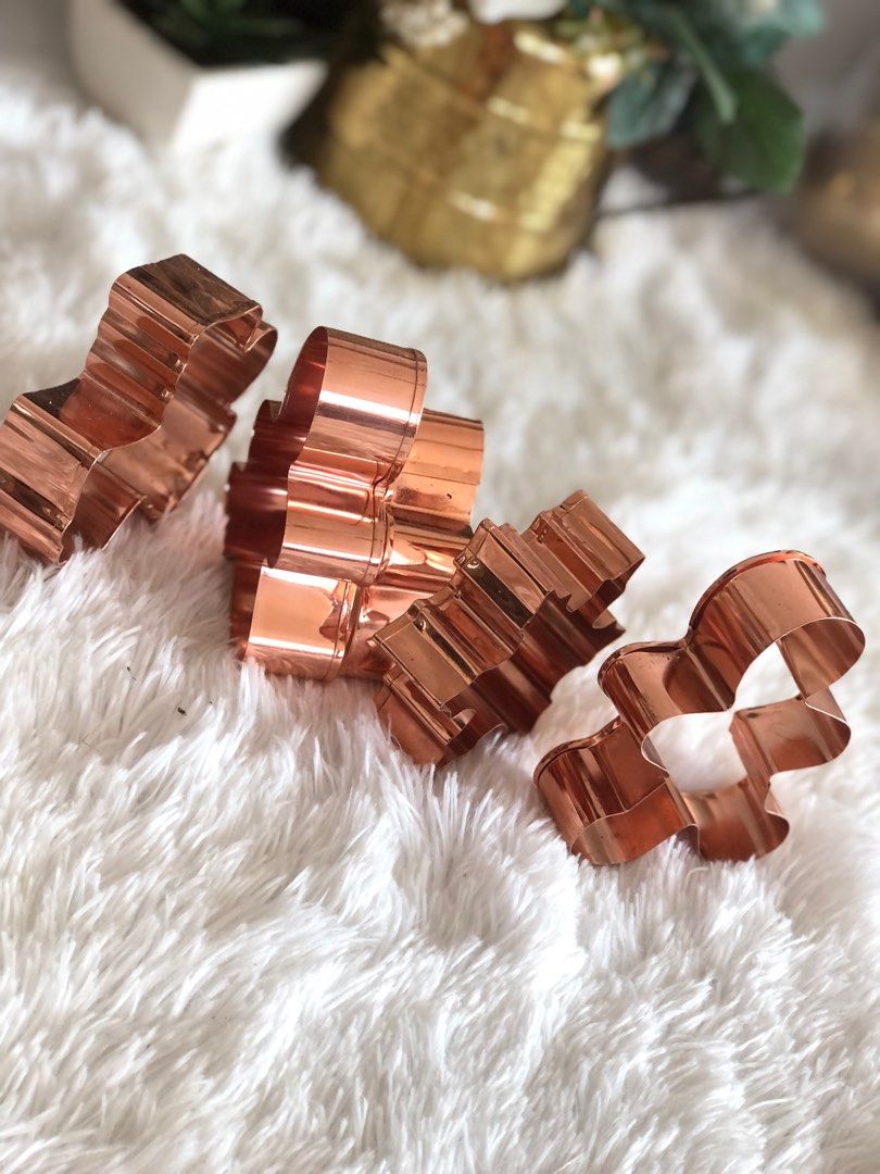 Copper cookie cutter (Category: Cookware & Accessories) located in Dipolog. Submitted by playmatesfriend.ph (Listing ID 1241527763, Image 2). Description: .