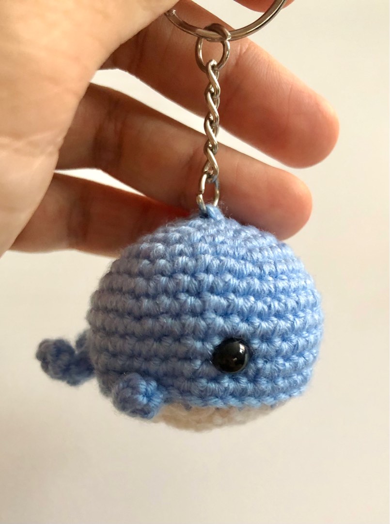 Crochet Whale Keychain, Hobbies & Toys, Stationery & Craft, Handmade