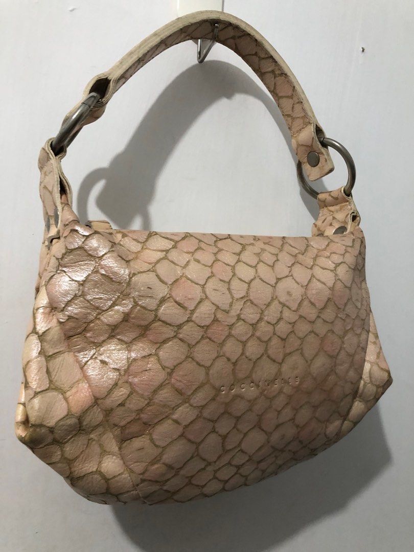 Fast sale Coccinelle croco shoulder handbag Fesyen Wanita Tas