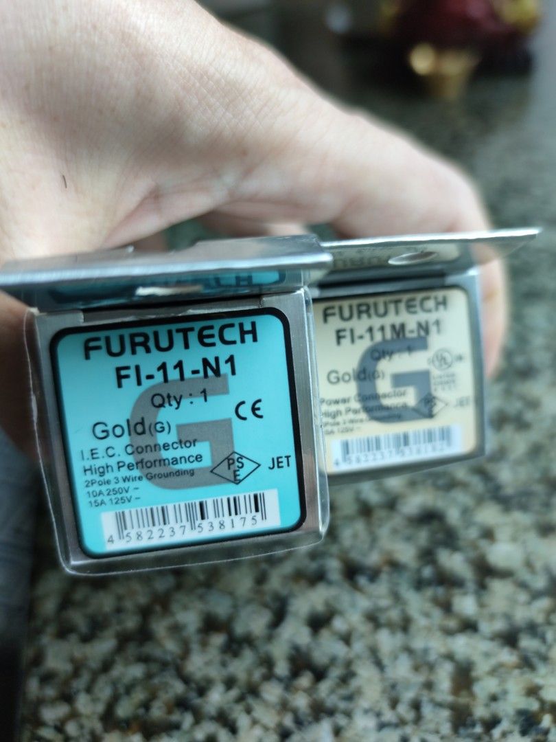 Furutech FI-M-N1 + FI-11-N1 Gold a pair or AET PSE-018HG version 2