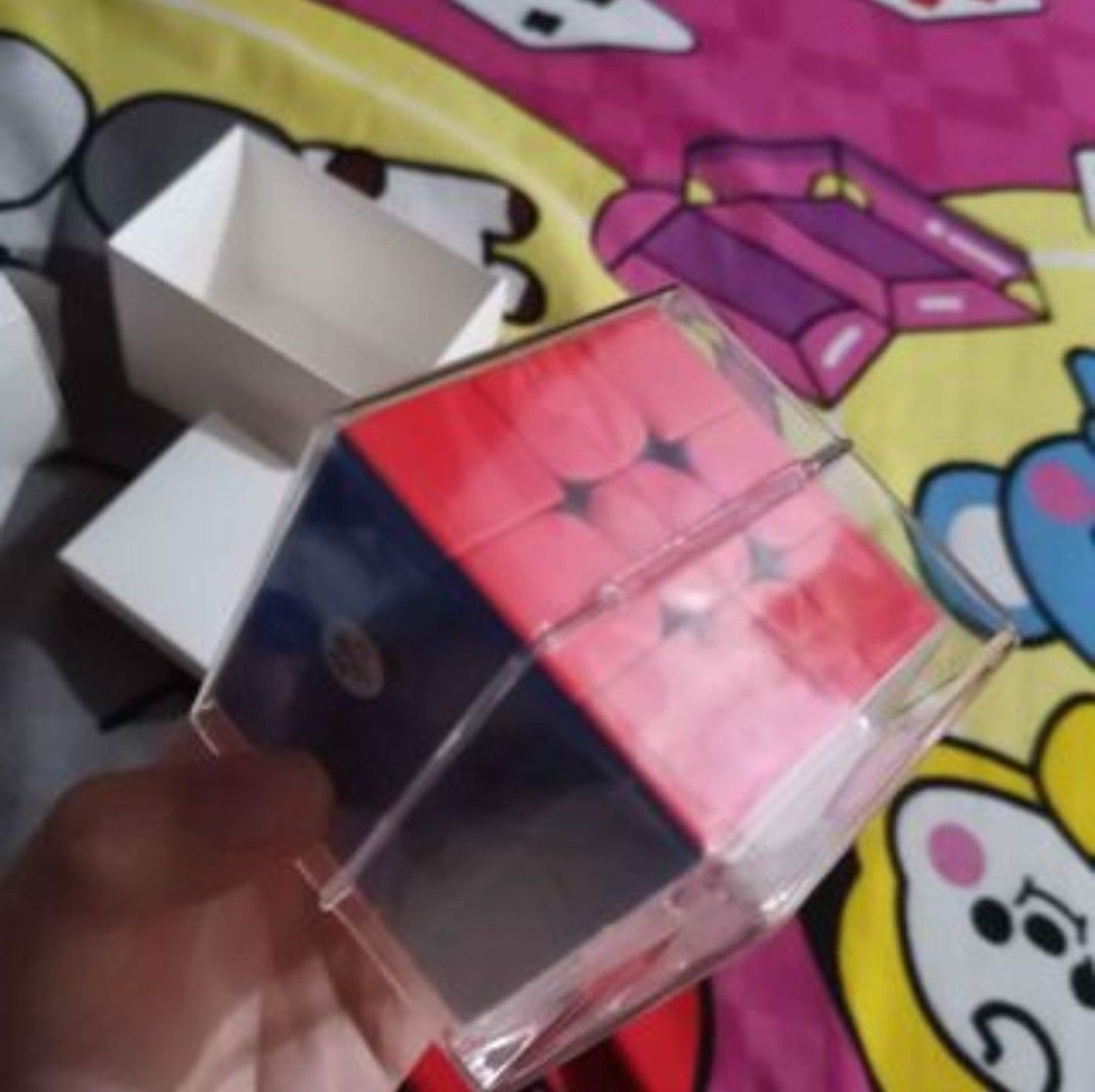 Gan 356 M lite Rubiks cube, Hobbies & Toys, Toys & Games on Carousell