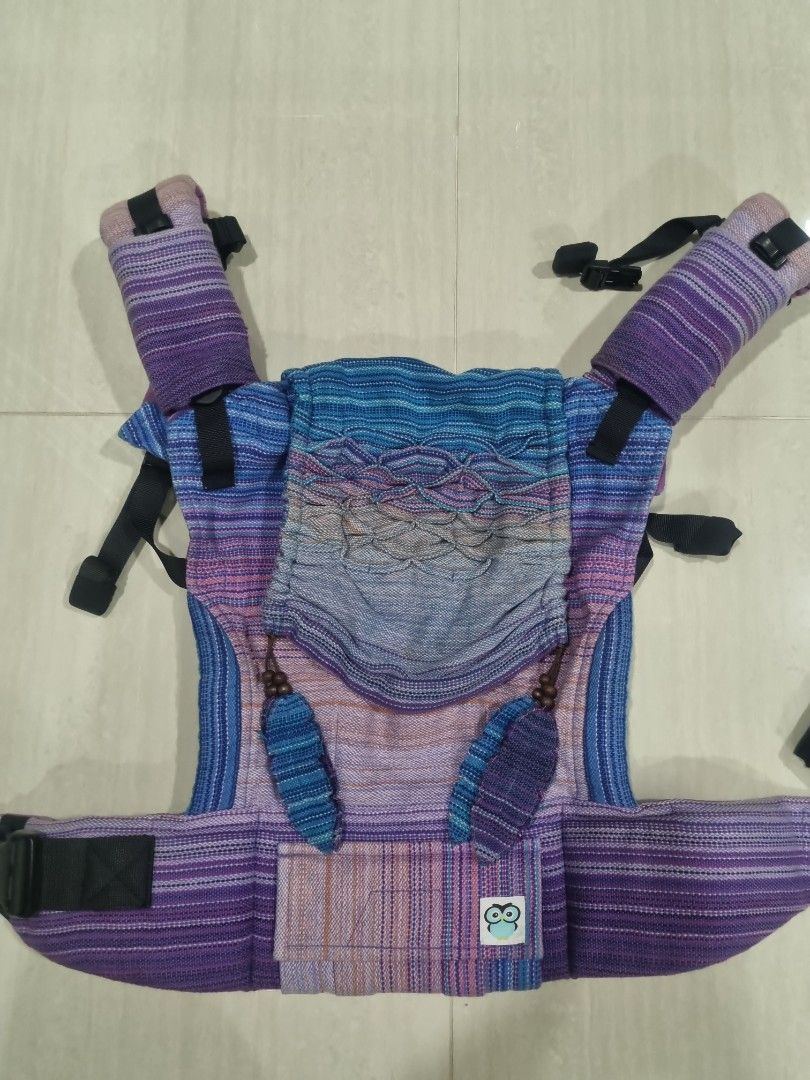 Arlo infant deals carrier